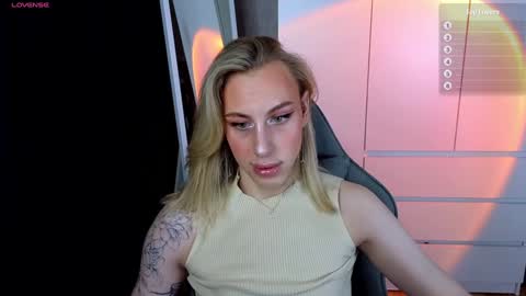 Snapshot of miraraid chatting on 12-12-24, 01:43 miraraid online show from 12-12-24, 01:43