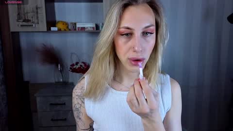 Snapshot of miraraid chatting on 01-20-25, 04:10 miraraid online show from 01-20-25, 04:10