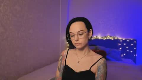 Snapshot of miraskyy chatting on 07-12-26, 03:25 MiraSkyy online show from 07-12-26, 03:25