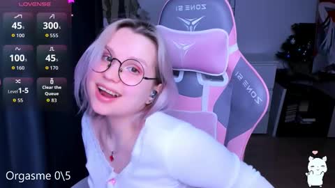 Kira online show from 03-14-26, 04:45