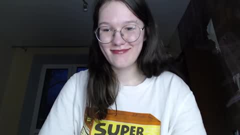 Snapshot of miriamor chatting on 01-24-25, 01:57 Mira online show from 01-24-25, 01:57