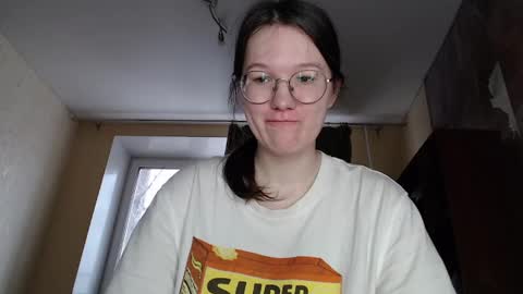 Snapshot of miriamor chatting on 01-27-25, 07:35 Mira online show from 01-27-25, 07:35