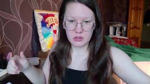 Snapshot of miriamor chatting on 11-07-25, 08:58 Mira online show from 11-07-25, 08:58