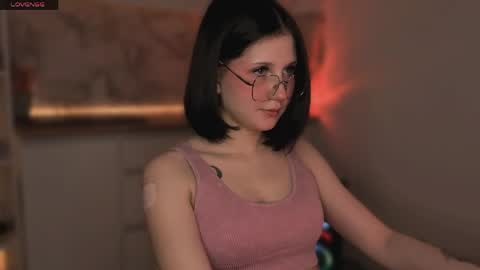 Mira online show from 05-27-26, 07:00