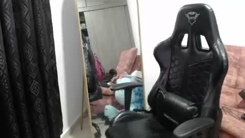 Snapshot of mis_iyasha chatting on 10-06-25, 07:22 IYASHA online show from 10-06-25, 07:22