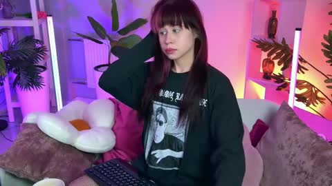 Snapshot of misapage chatting on 10-06-25, 12:08 Misa online show from 10-06-25, 12:08