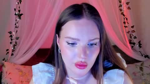 Snapshot of mish_ka3 chatting on 01-05-25, 07:49 Misha online show from 01-05-25, 07:49