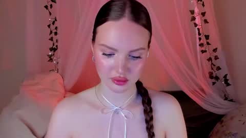 Snapshot of mish_ka3 chatting on 01-24-25, 04:06 Misha online show from 01-24-25, 04:06