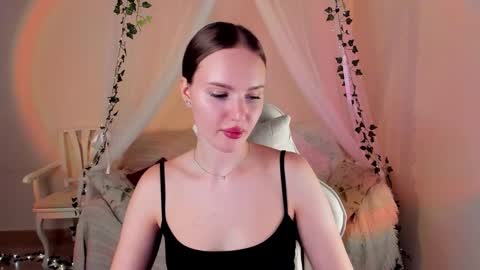 Snapshot of mish_ka3 chatting on 09-14-25, 03:55 Misha online show from 09-14-25, 03:55