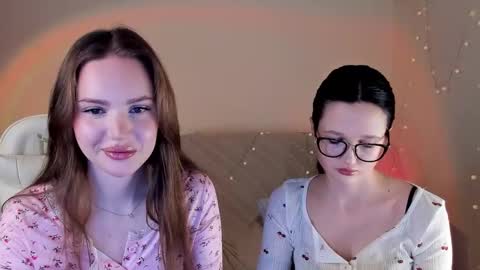 Snapshot of mish_ka3 chatting on 11-27-25, 08:16 Misha online show from 11-27-25, 08:16