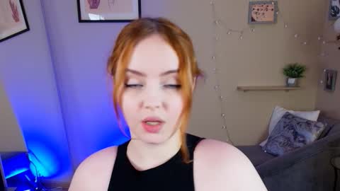 Snapshot of misha_the_createrr chatting on 01-05-26, 05:27 Ivy online show from 01-05-26, 05:27