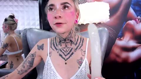 miss___angel online show from 03-08-25, 09:40