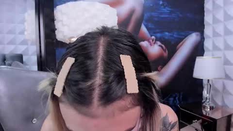 miss___angel online show from 09-26-25, 06:12