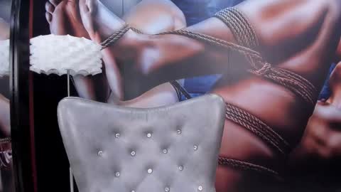 Snapshot of miss___salome chatting on 10-14-25, 11:00 Salome online show from 10-14-25, 11:00