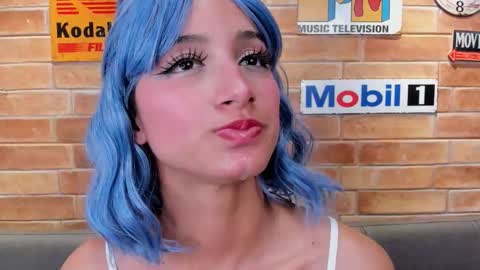 Salome online show from 12-18-25, 06:25