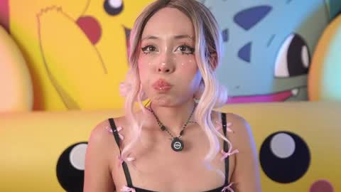 Snapshot of miss__aly chatting on 04-23-26, 06:10 Ally online show from 04-23-26, 06:10