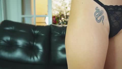 Snapshot of miss__zoe chatting on 03-03-26, 06:14 Zoe online show from 03-03-26, 06:14