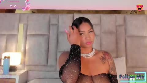 Snapshot of miss_abigail_ chatting on 02-19-25, 05:06 Miss Abigail online show from 02-19-25, 05:06