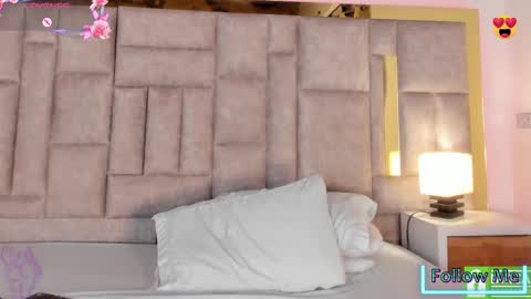 Snapshot of miss_abigail_ chatting on 02-26-25, 04:03 Miss Abigail online show from 02-26-25, 04:03