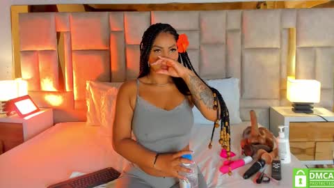 Miss Abigail  online show from 03-26-26, 01:17