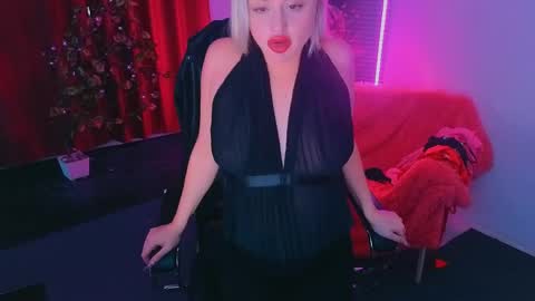 miss_alice_silver online show from 05-06-26, 11:15