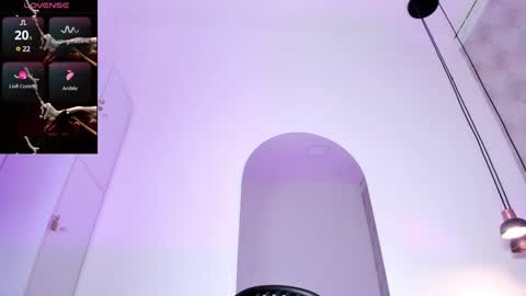 Snapshot of miss_ambrer chatting on 01-31-25, 07:39 Amber online show from 01-31-25, 07:39