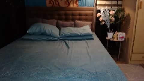 Snapshot of miss_angelic15 chatting on 10-18-25, 10:49 miss angelic15 online show from 10-18-25, 10:49