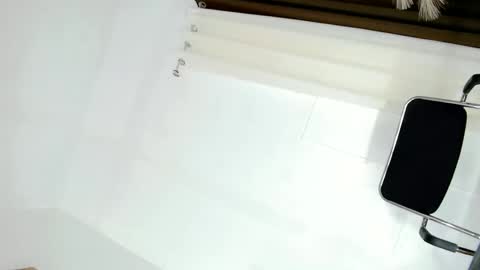 Snapshot of miss_azumix chatting on 09-10-25, 02:17 AZUMI online show from 09-10-25, 02:17