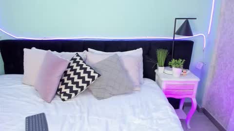 Briana online show from 03-21-26, 01:48