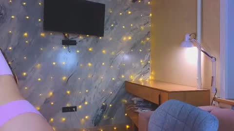 Sandy online show from 02-15-26, 12:29