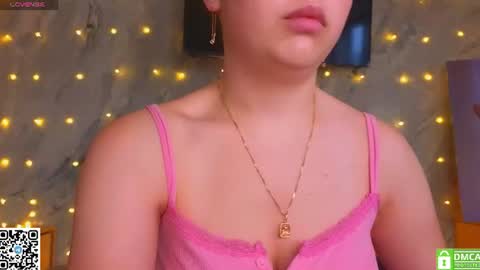 Snapshot of miss_bubbles chatting on 07-04-26, 12:17 Sandy online show from 07-04-26, 12:17