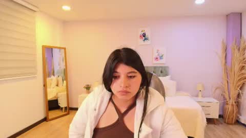 Cataleya online show from 06-14-26, 11:23