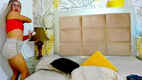 Snapshot of miss_channellx chatting on 02-17-25, 09:08 miss_channellx online show from 02-17-25, 09:08