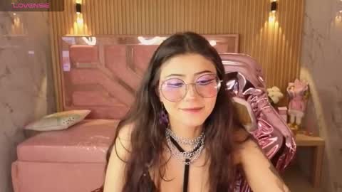 Snapshot of miss_devil_s chatting on 03-14-26, 03:23 miss_devil_s online show from 03-14-26, 03:23