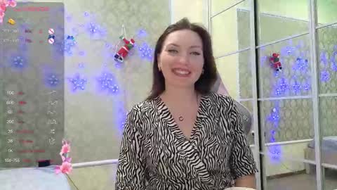 Snapshot of miss_divora chatting on 12-16-25, 08:36 miss_divora online show from 12-16-25, 08:36