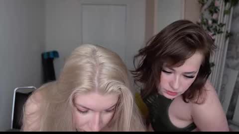 April online show from 03-19-26, 07:34