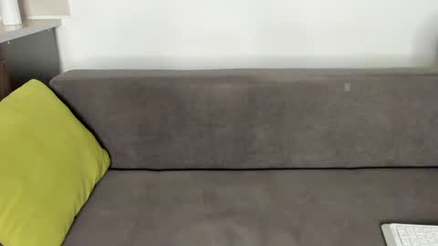 Snapshot of miss_emilyy chatting on 01-22-25, 02:03 Emily online show from 01-22-25, 02:03