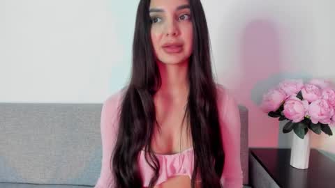 Snapshot of miss_emilyy chatting on 09-11-25, 01:39 Emily online show from 09-11-25, 01:39