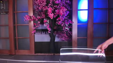 Snapshot of miss_evolet chatting on 04-30-26, 06:36 Evoleth online show from 04-30-26, 06:36