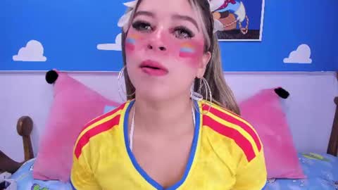 Snapshot of miss_evolet chatting on 07-07-26, 11:03 Evoleth online show from 07-07-26, 11:03
