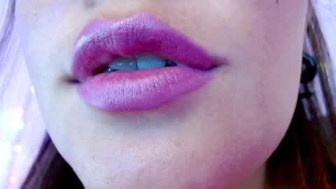 Miss Evoleth online show from 02-14-25, 07:38