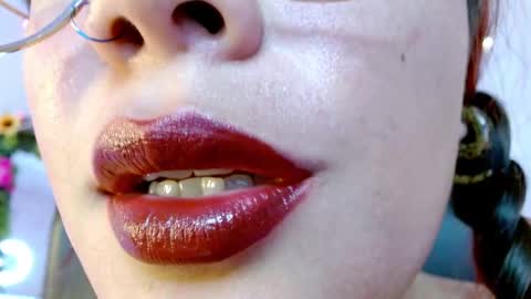 Miss Evoleth online show from 02-25-25, 09:20