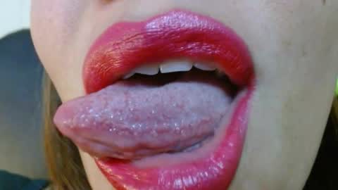 Snapshot of miss_evoleth2 chatting on 02-04-26, 09:37 Miss Evoleth online show from 02-04-26, 09:37