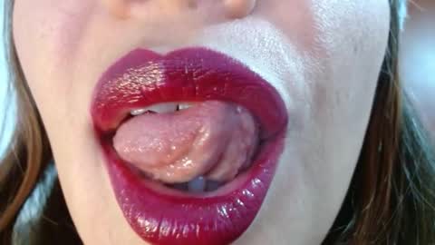 Snapshot of miss_evoleth2 chatting on 02-18-26, 03:30 Miss Evoleth online show from 02-18-26, 03:30