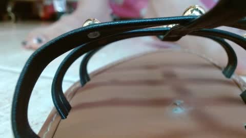 Snapshot of miss_evoleth2 chatting on 02-21-26, 01:34 Miss Evoleth online show from 02-21-26, 01:34