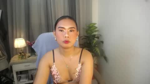 miss_fhakarat online show from 01-14-26, 02:39