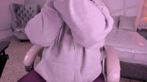 Francheska online show from 02-18-26, 12:12