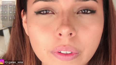 Snapshot of miss_galaxxia chatting on 01-07-25, 10:11 Elisabeth IG galax xxia online show from 01-07-25, 10:11