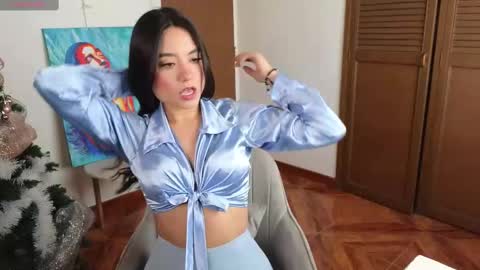 Snapshot of miss_ginebra_1 chatting on 12-26-24, 03:10 insta online show from 12-26-24, 03:10