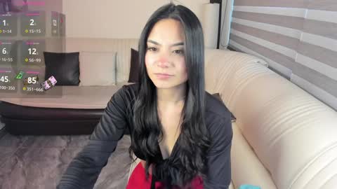 Snapshot of miss_ginebra_1 chatting on 01-21-25, 10:51 insta online show from 01-21-25, 10:51